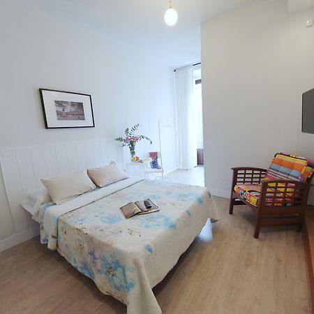Hostal Alicante Madrid Bagian luar foto