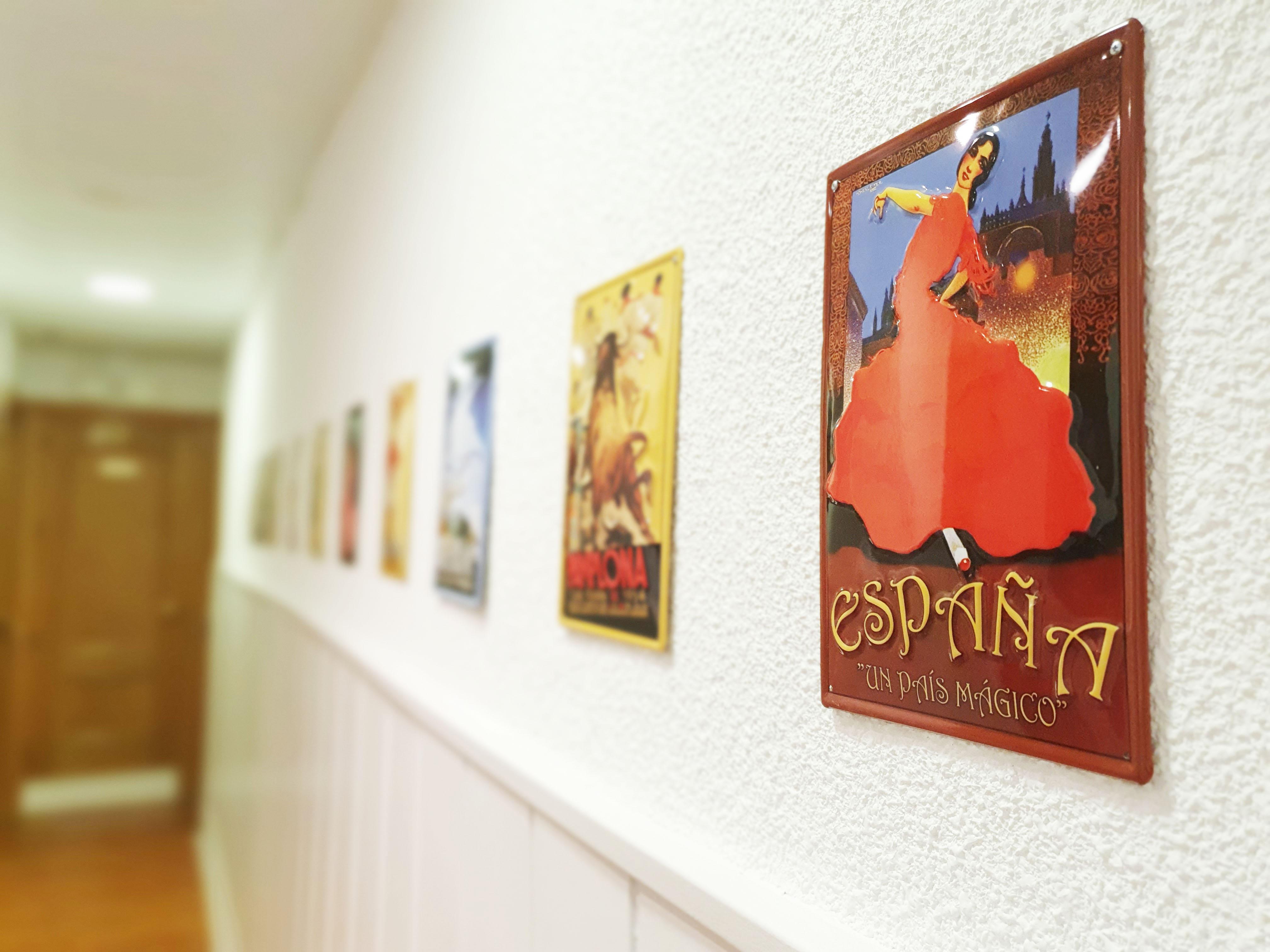 Hostal Alicante Madrid Bagian luar foto